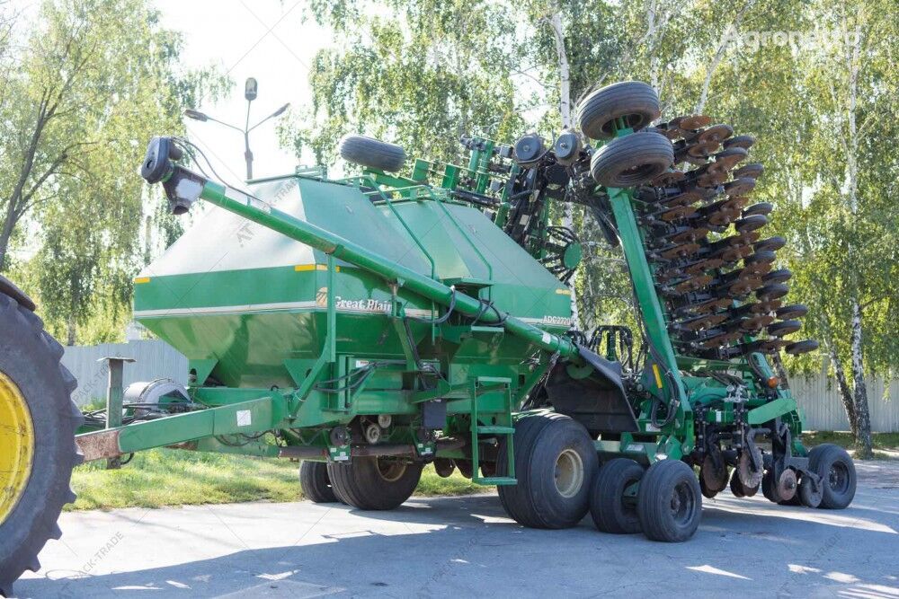 Great Plains NTA 3510 combine seed drill