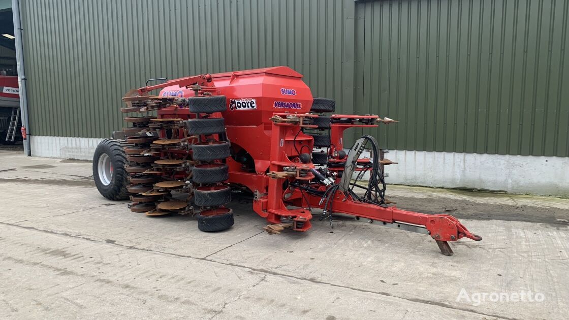 Sumo 4m Versadrill Moore System combine seed drill