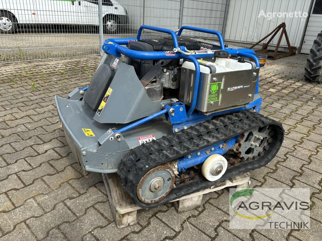Iseki BARBIERI X-CUT robot lawn mower