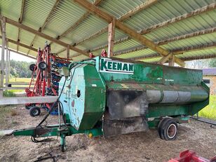 Keenan Compac 90 self propelled feed mixer