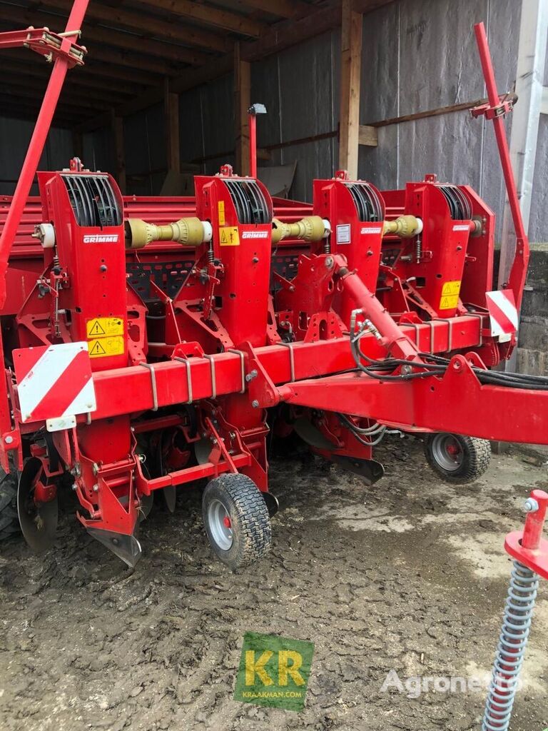 Grimme GL 34 T potato planter