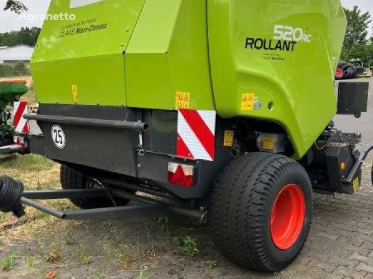 new Claas ROLLANT 520 RC round baler