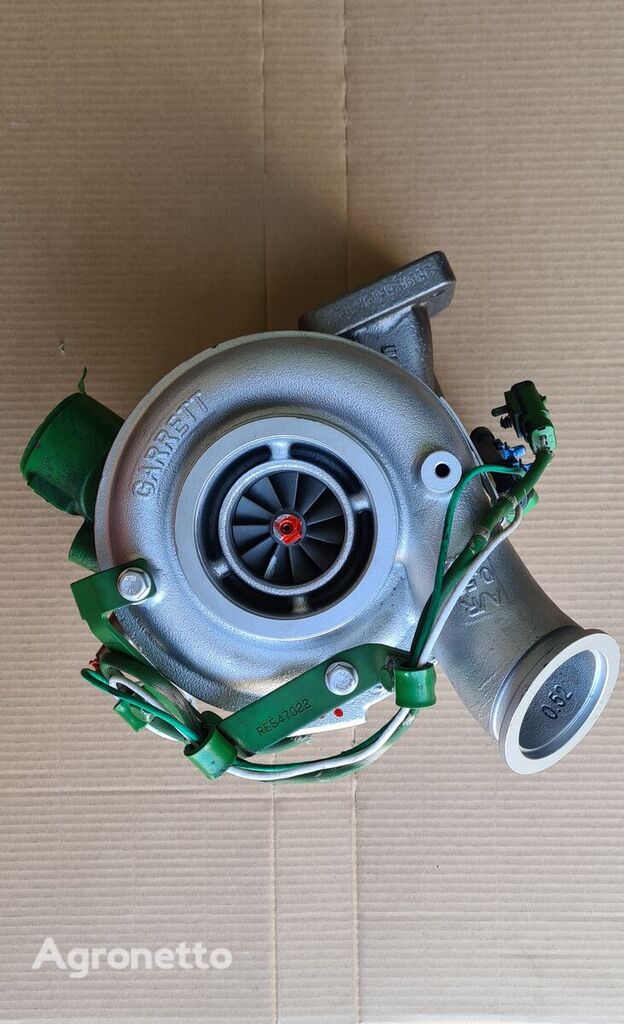 John Deere RE547973 engine turbocharger for John Deere 82..R wheel tractor