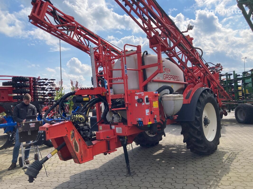 Maschio Campo 32 trailed sprayer