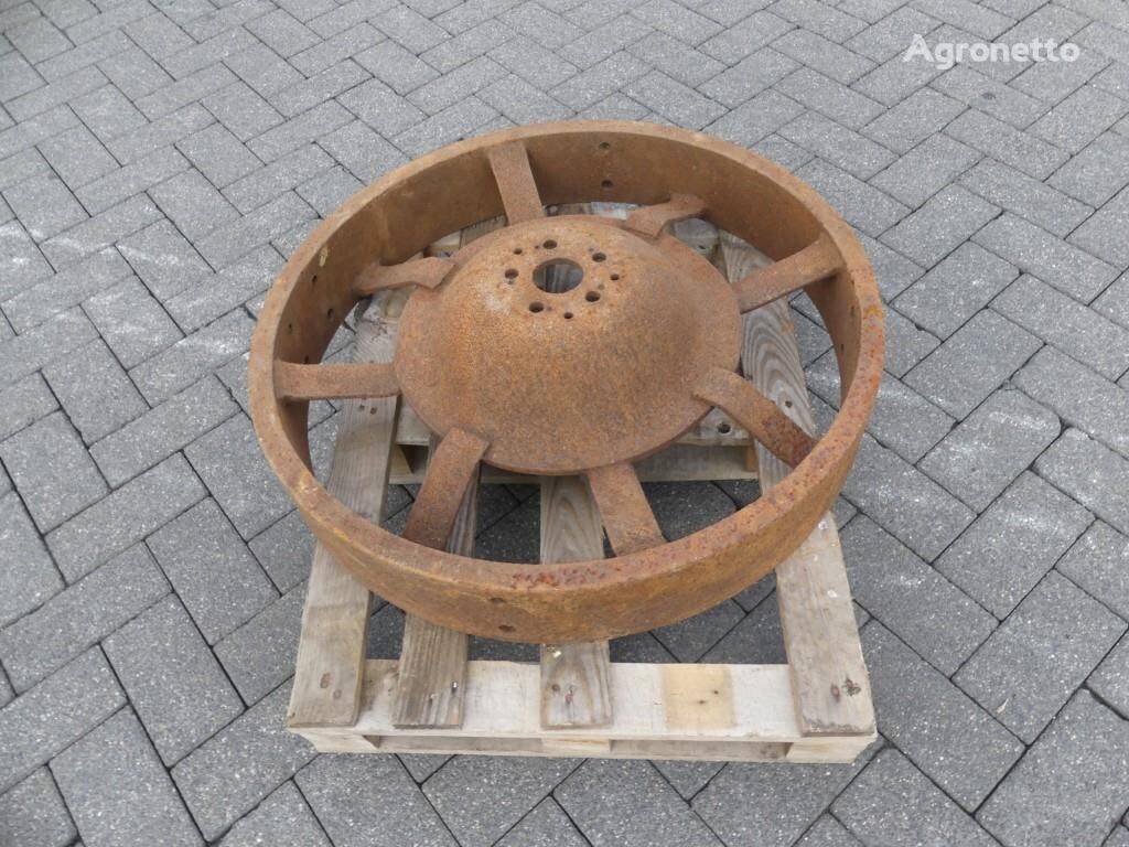 Lanz Bulldog steel front wheel