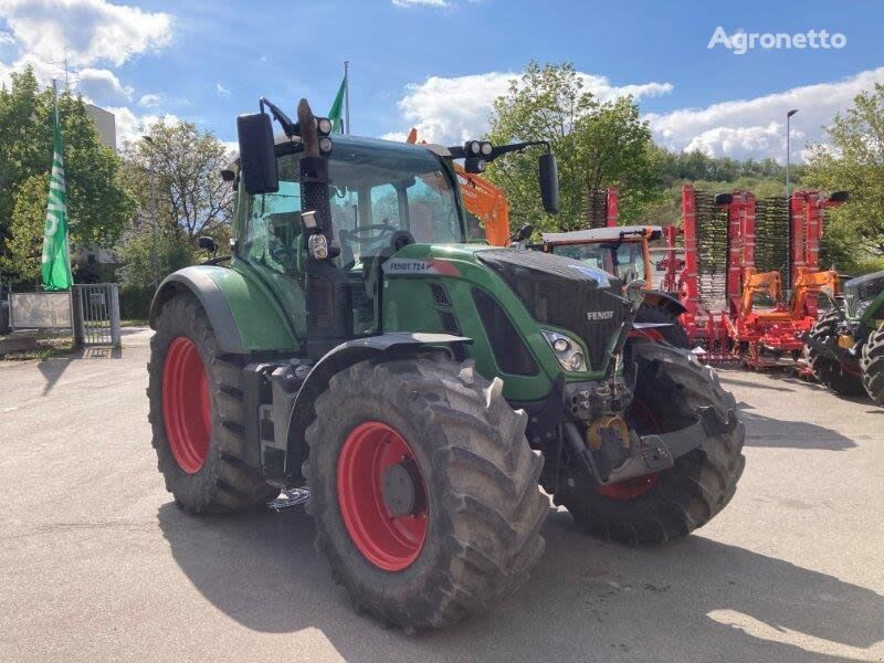 Fendt 724 VARIO S4 PROFI PLUS wheel tractor