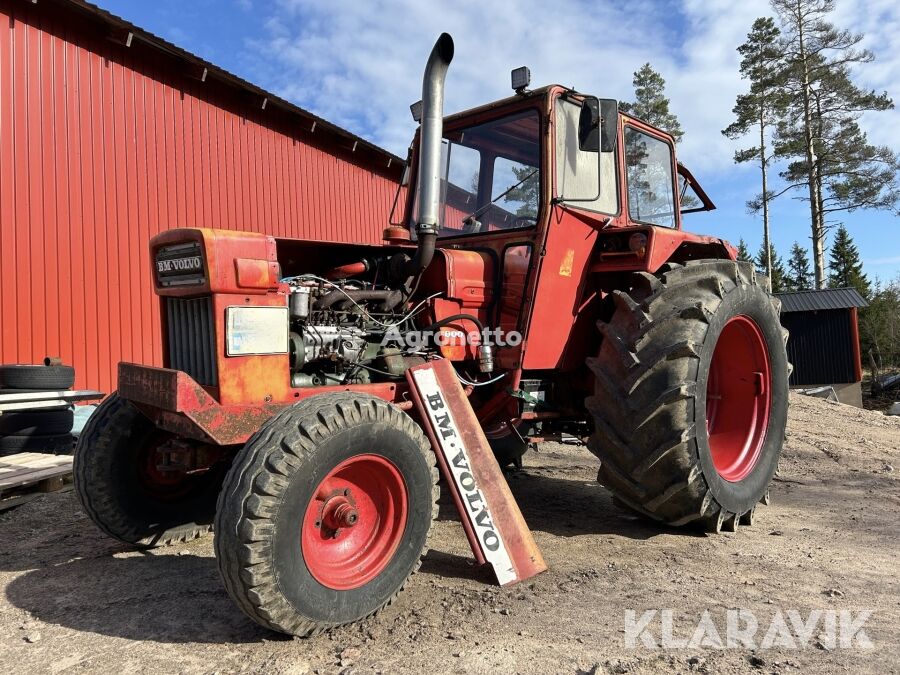 Volvo 800 wheel tractor
